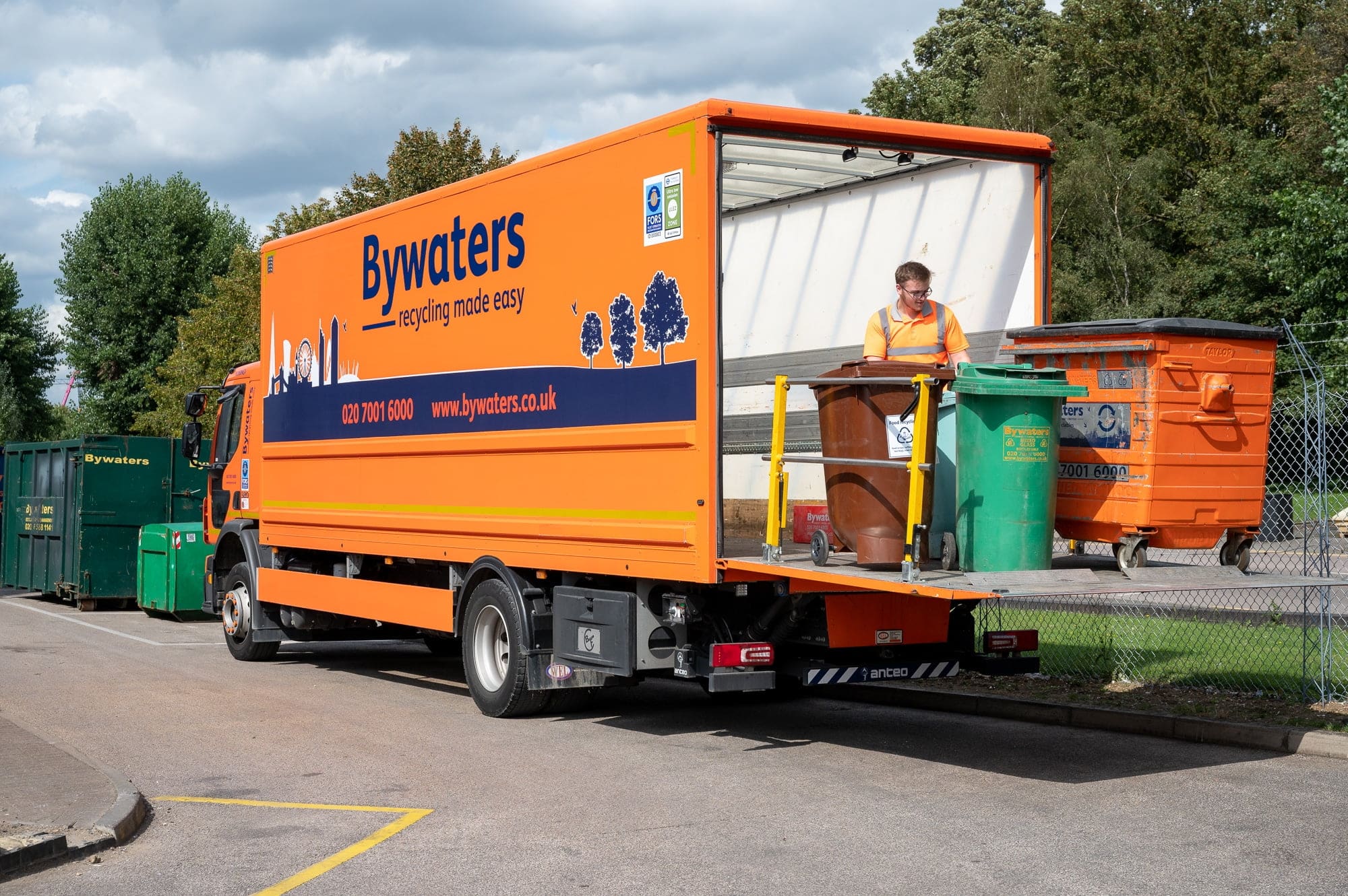 Wheelie Bin Hire London Wheelie Bin Collections Bywaters