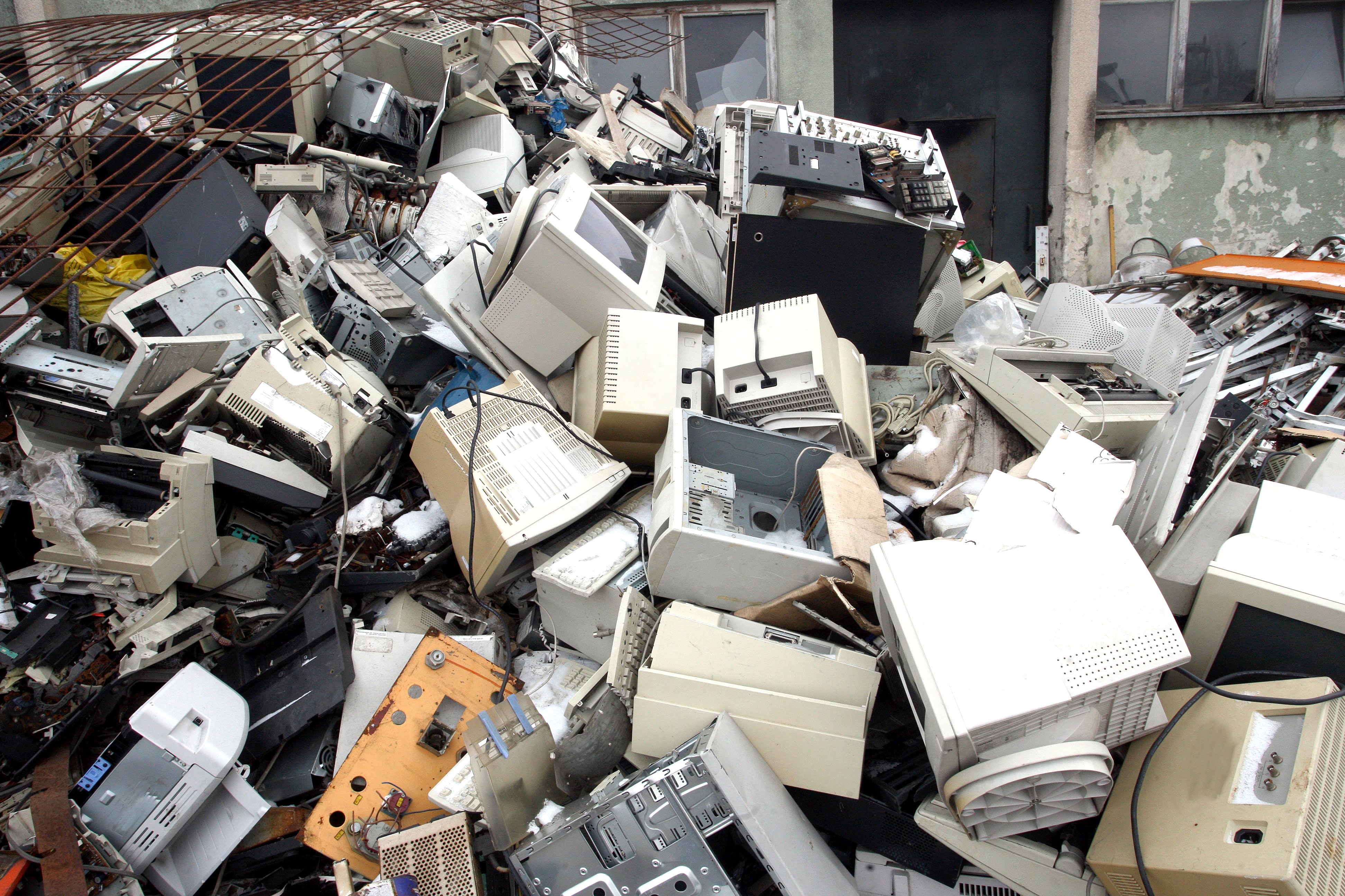 WEEE Recycling Electronic Waste Disposal Bywaters weee-recycling-electronic-waste-disposal-bywaters